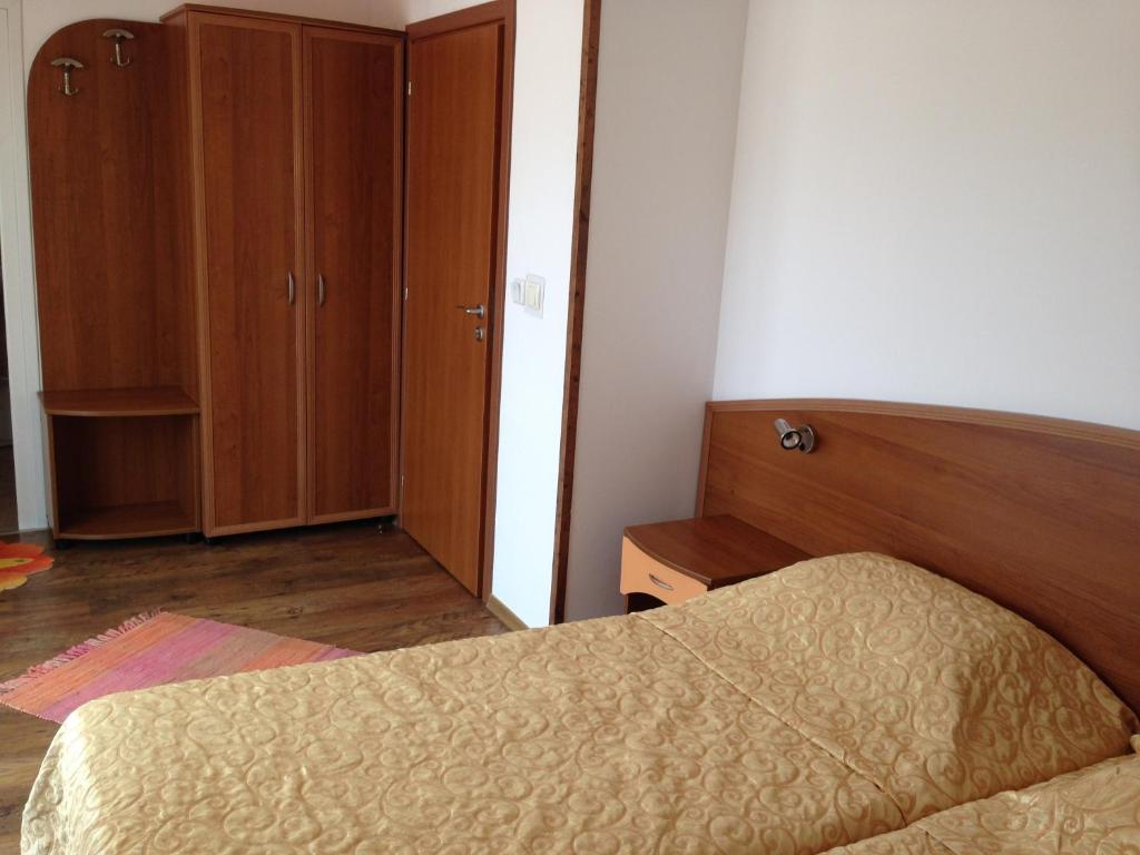 Family Hotel Hit Kiten  Bilik gambar